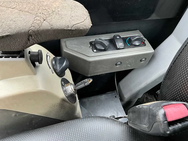 2018 cat 305.5e2 midigraafmachine - afbeelding 15 van  29