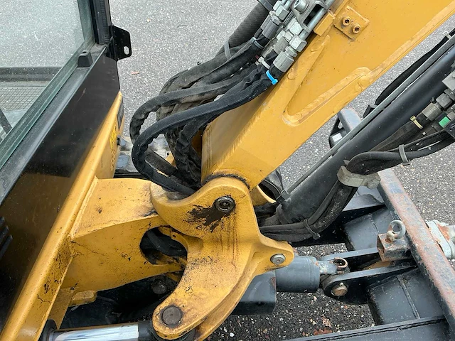 2018 caterpillar 302.4d minigraafmachine - afbeelding 13 van  41