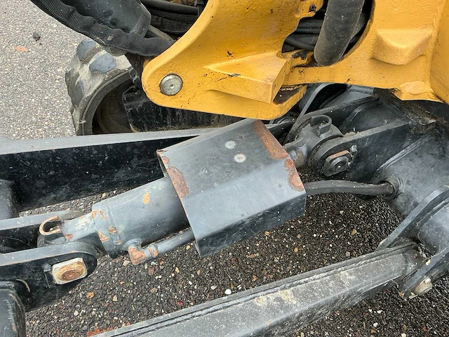 2018 caterpillar 302.4d minigraafmachine - afbeelding 29 van  41