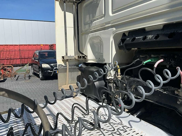2018 daf xf 480 vrachtwagen met wielton nw 3 trailer - afbeelding 16 van  63