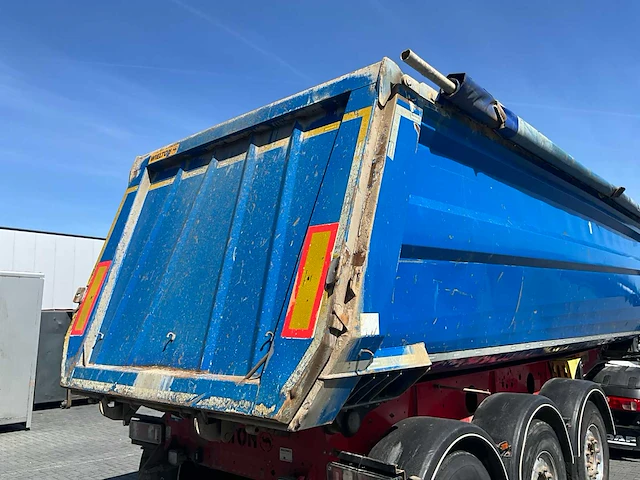 2018 daf xf 480 vrachtwagen met wielton nw 3 trailer - afbeelding 47 van  63