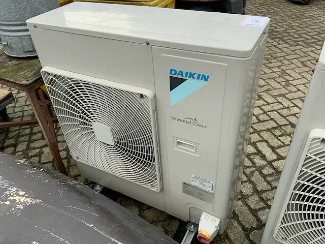 2018 daikin sky air rzqsg100l8v airconditioning (2x) - afbeelding 4 van  9