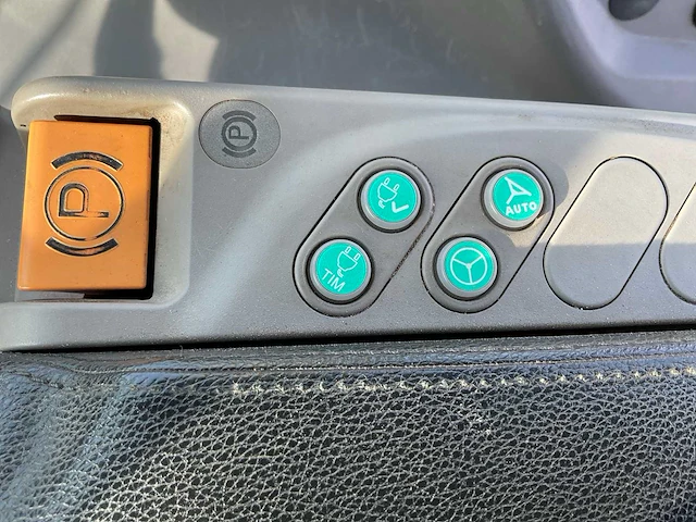 2018 deutz-fahr 6185 ttv vierwielaangedreven landbouwtractor - afbeelding 31 van  51