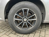2018 dodge mpv mini van - afbeelding 17 van  36