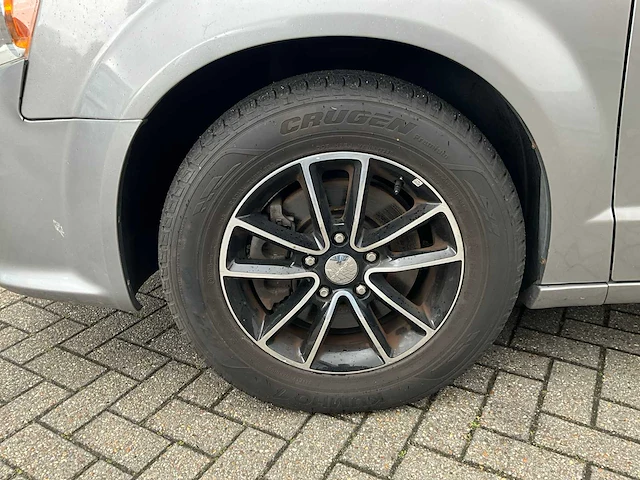 2018 dodge mpv mini van - afbeelding 19 van  36