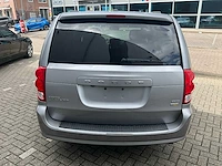 2018 dodge mpv mini van - afbeelding 33 van  36