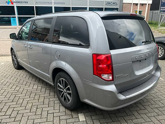 2018 dodge mpv mini van - afbeelding 34 van  36