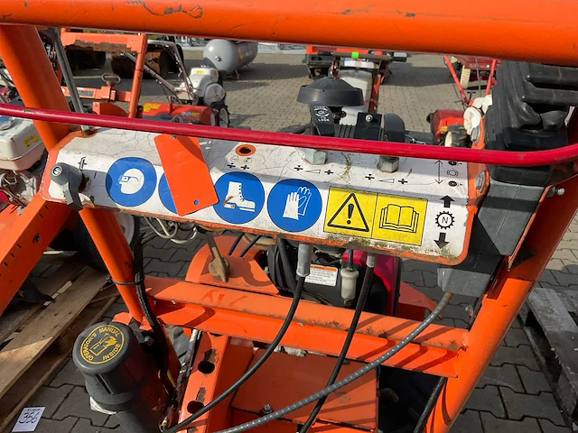 2018 dosko 691sp-20 he boomstronkhakselaar - afbeelding 2 van  15