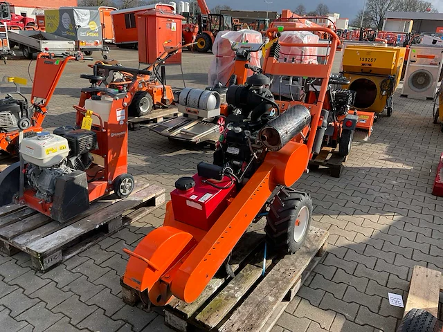 2018 dosko 691sp-20 he boomstronkhakselaar - afbeelding 1 van  15