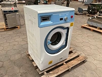 2018 electrolux pw9c industriële textielwasmachine - afbeelding 1 van  7
