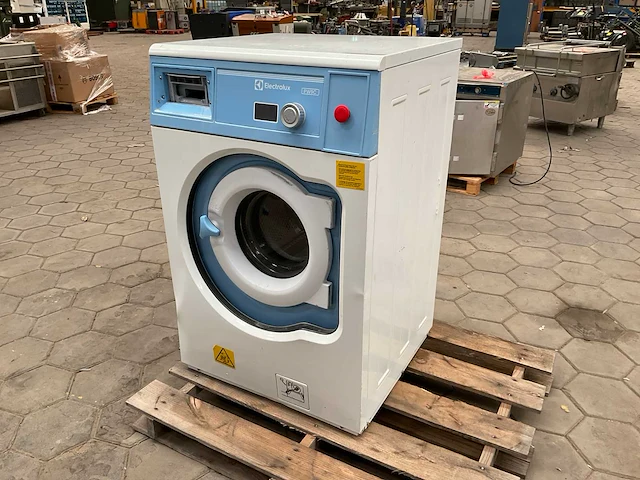 2018 electrolux pw9c industriële textielwasmachine - afbeelding 2 van  7