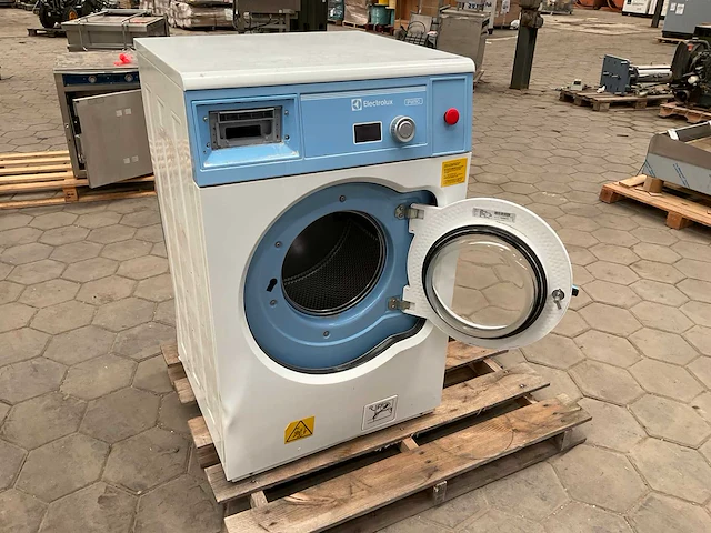 2018 electrolux pw9c industriële textielwasmachine - afbeelding 5 van  7