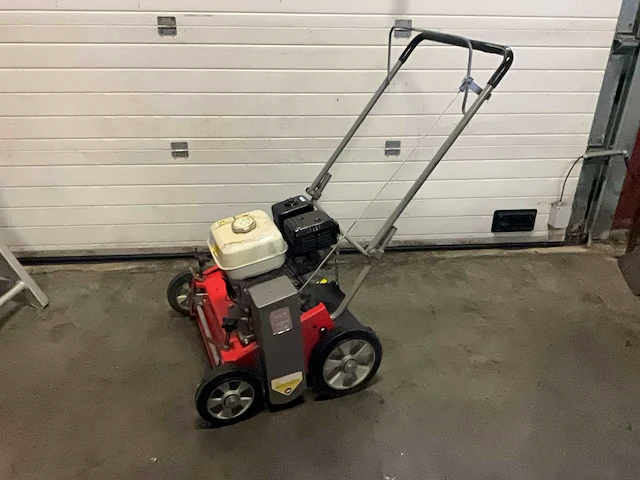 2018 eliet 501 verticuteermachine - afbeelding 1 van  5
