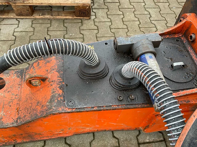 2018 epiroc mb 1000-lh hydraulische sloophamer - afbeelding 8 van  11