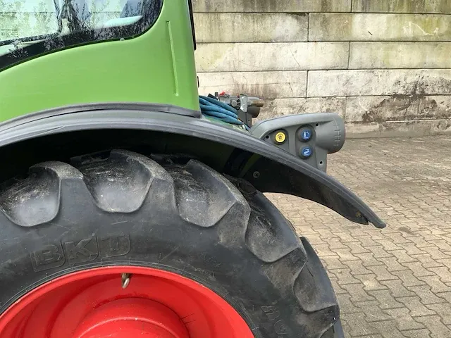 2018 fendt 211f vario smalspoor- en compacttractor - afbeelding 35 van  37