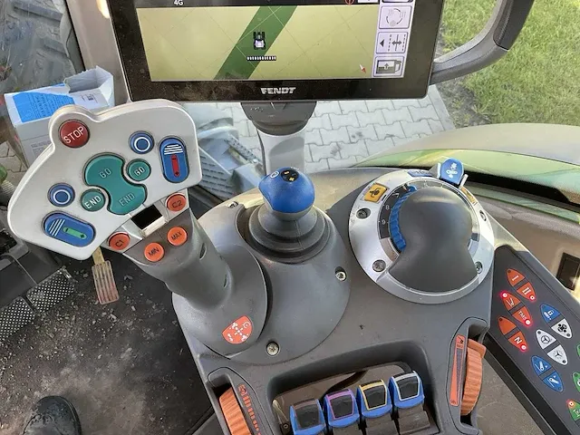 2018 fendt 516 s4 profiplus (gps) vierwielaangedreven landbouwtractor - afbeelding 21 van  32