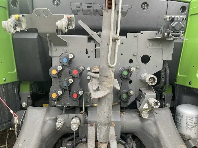2018 fendt 724 s4 profi (gps) vierwielaangedreven landbouwtractor - afbeelding 7 van  27