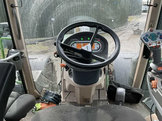 2018 fendt 724 s4 profi (gps) vierwielaangedreven landbouwtractor - afbeelding 10 van  27