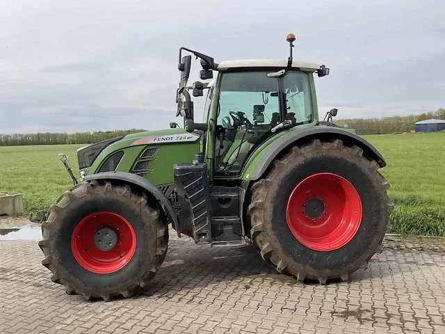 2018 fendt 724 s4 profi (gps) vierwielaangedreven landbouwtractor - afbeelding 12 van  27