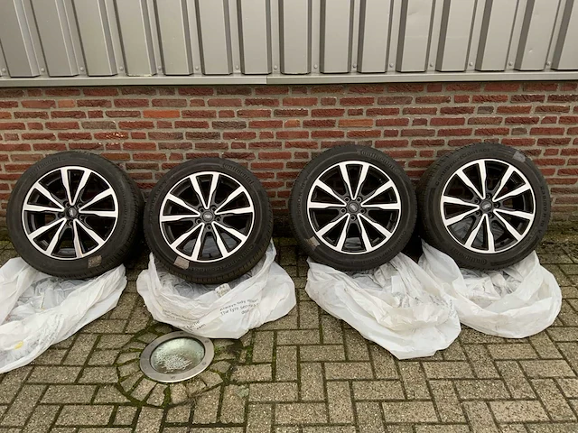 2018 ford kuga personenauto - afbeelding 35 van  40