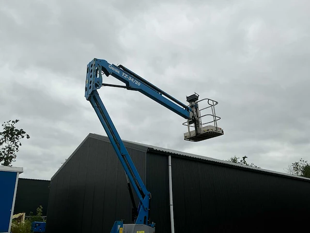 2018 genie tz34/20 (261 h.) knik-telescoophoogwerker op aanhangwagen - afbeelding 9 van  40