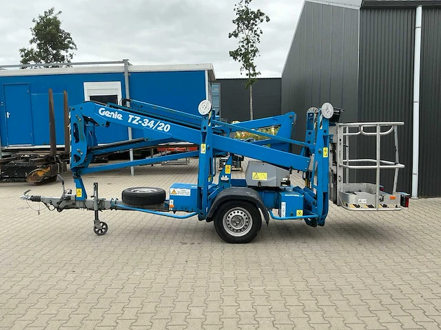 2018 genie tz34/20 (261 h.) knik-telescoophoogwerker op aanhangwagen - afbeelding 36 van  40