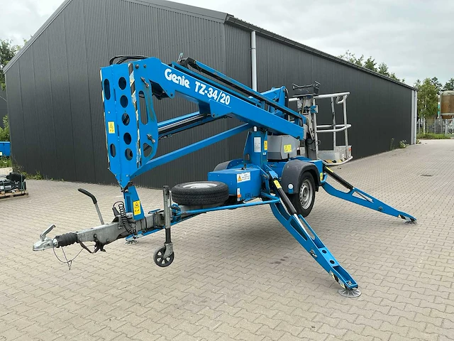2018 genie tz34/20 (261 h.) knik-telescoophoogwerker op aanhangwagen - afbeelding 38 van  40