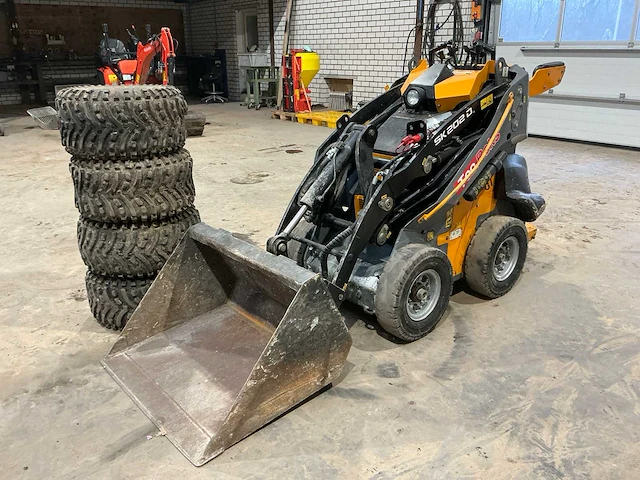2018 giant sk202d skidsteer - afbeelding 1 van  18