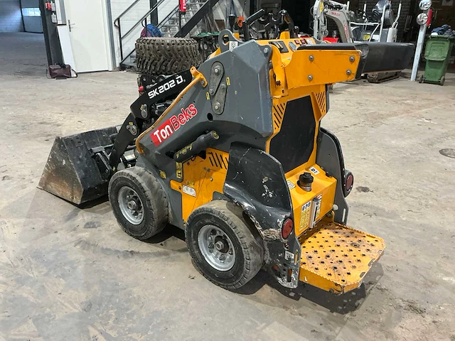 2018 giant sk202d skidsteer - afbeelding 12 van  18