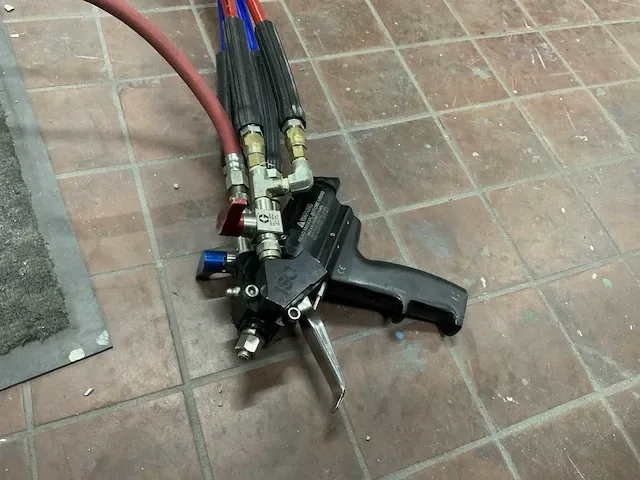2018 graco reactor e-10hp polyureapomp - afbeelding 6 van  20
