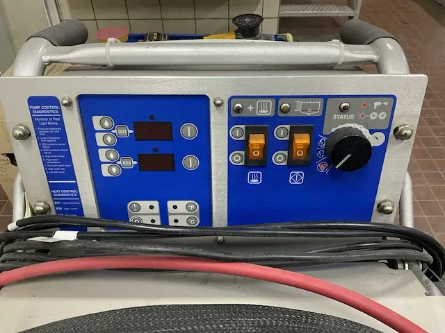 2018 graco reactor e-10hp polyureapomp - afbeelding 15 van  20