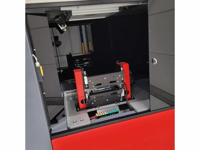 2018 halm cetis pv-iuct-1800 zonnecel test systeem - afbeelding 31 van  36