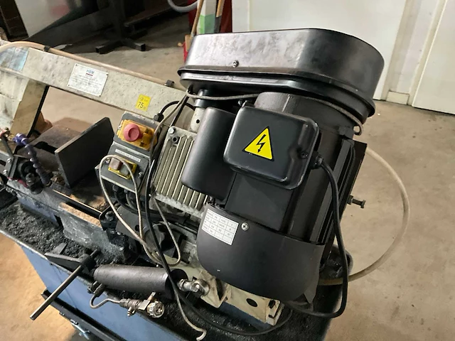 2018 hbm 712 metalen horizontale bandzaagmachine - afbeelding 8 van  11