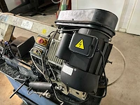 2018 hbm 712 metalen horizontale bandzaagmachine - afbeelding 8 van  11