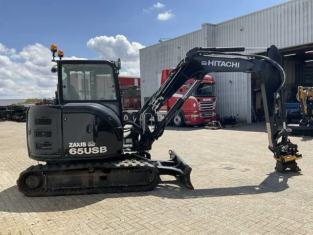 2018 hitachi zx65usb-5a clr midigraafmachine - afbeelding 15 van  21