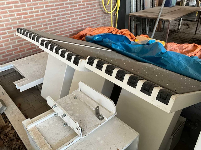 2018 homag sawteq b-300 profiline horizontale opdeelzaag - afbeelding 9 van  17