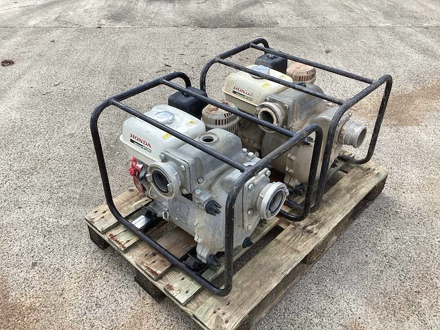 2018 honda wt 30 x waterpomp (2x) - afbeelding 2 van  5