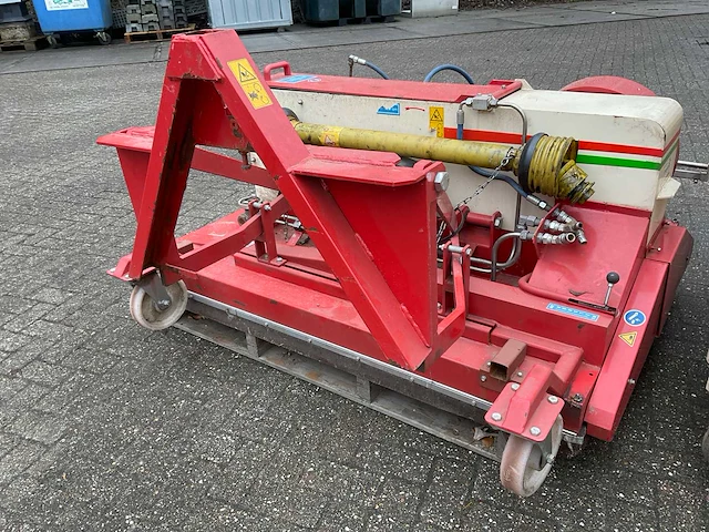 2018 hörger kbr 180 kunststofbaan reiniger - afbeelding 12 van  16
