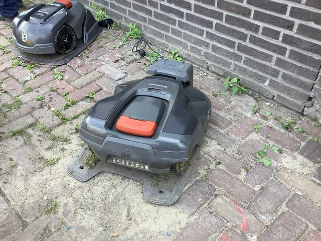 2018 husqvarna 310 robotmaaier - afbeelding 2 van  6