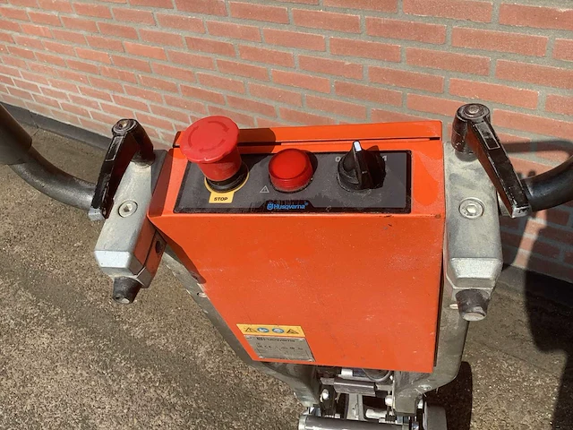 2018 husqvarna pg 280 betonslijp machine - afbeelding 7 van  7