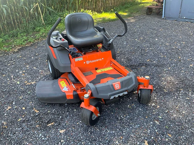 2018 husqvarna z 242f grasmaaier - afbeelding 11 van  15