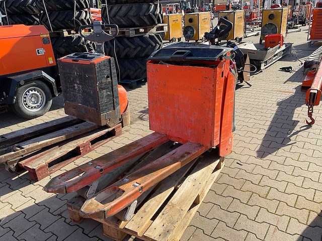 2018 hyster p2.0 elektrische palletwagen - afbeelding 1 van  11