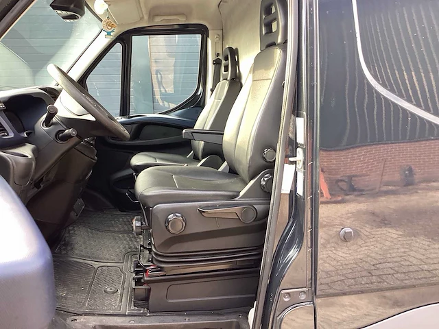 2018 iveco 50c18 50-180 bedrijfswagen - afbeelding 25 van  25