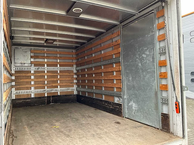 2018 iveco daily 70c14g cng bakwagen met laadklep marge - afbeelding 14 van  42