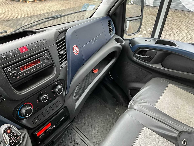 2018 iveco daily 70c14g cng bakwagen met laadklep marge - afbeelding 28 van  42