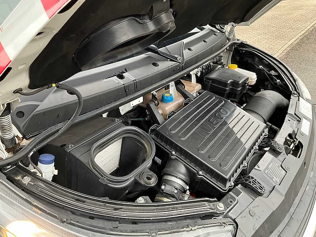 2018 iveco daily 70c14g cng bakwagen met laadklep marge - afbeelding 36 van  42