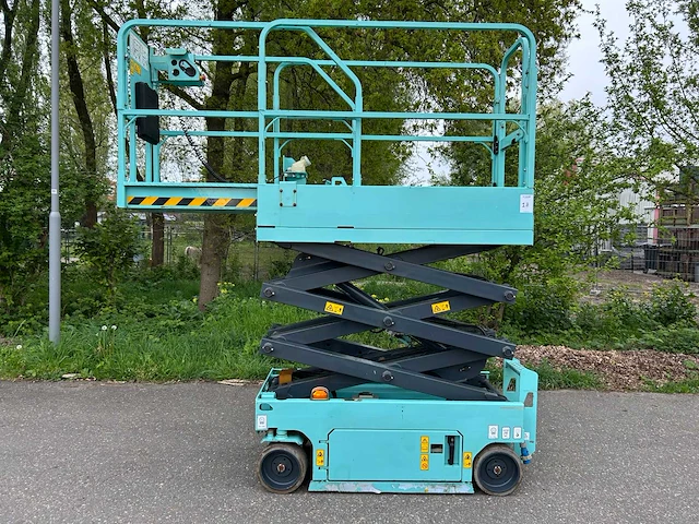 2018 jcb s1530e schaarhoogwerker - afbeelding 4 van  11