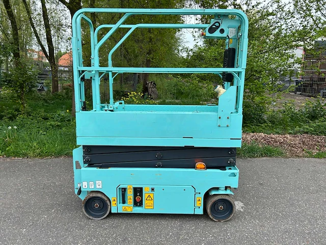2018 jcb s1530e schaarhoogwerker - afbeelding 11 van  11