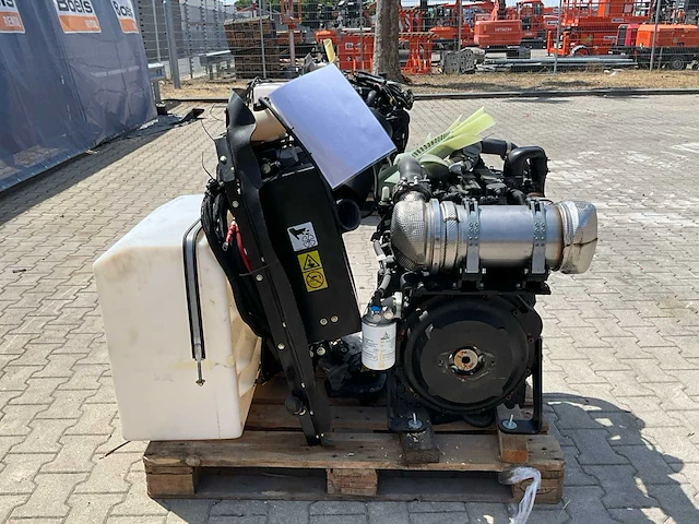 2018 jlg e860 hoogwerker dieselmotor - afbeelding 5 van  10