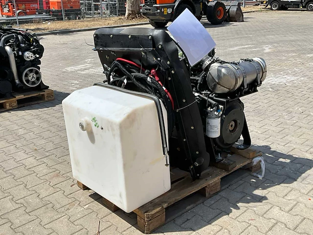 2018 jlg e860 hoogwerker dieselmotor - afbeelding 6 van  10